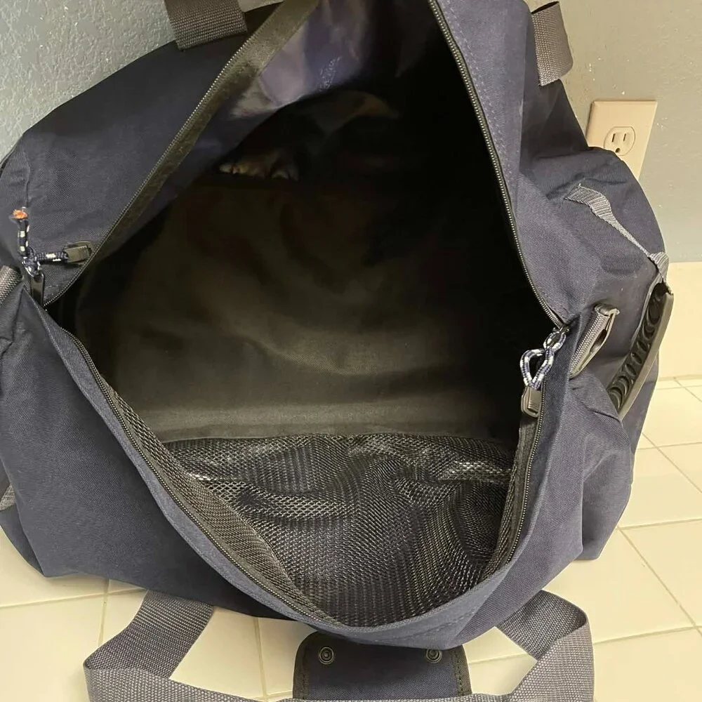 Lufthansa group duffle/travel bag